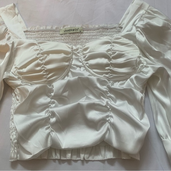 White Puffy sleeve sweetheart square neck long sleeve crop top in satin milkmaid - Picture 5 of 6